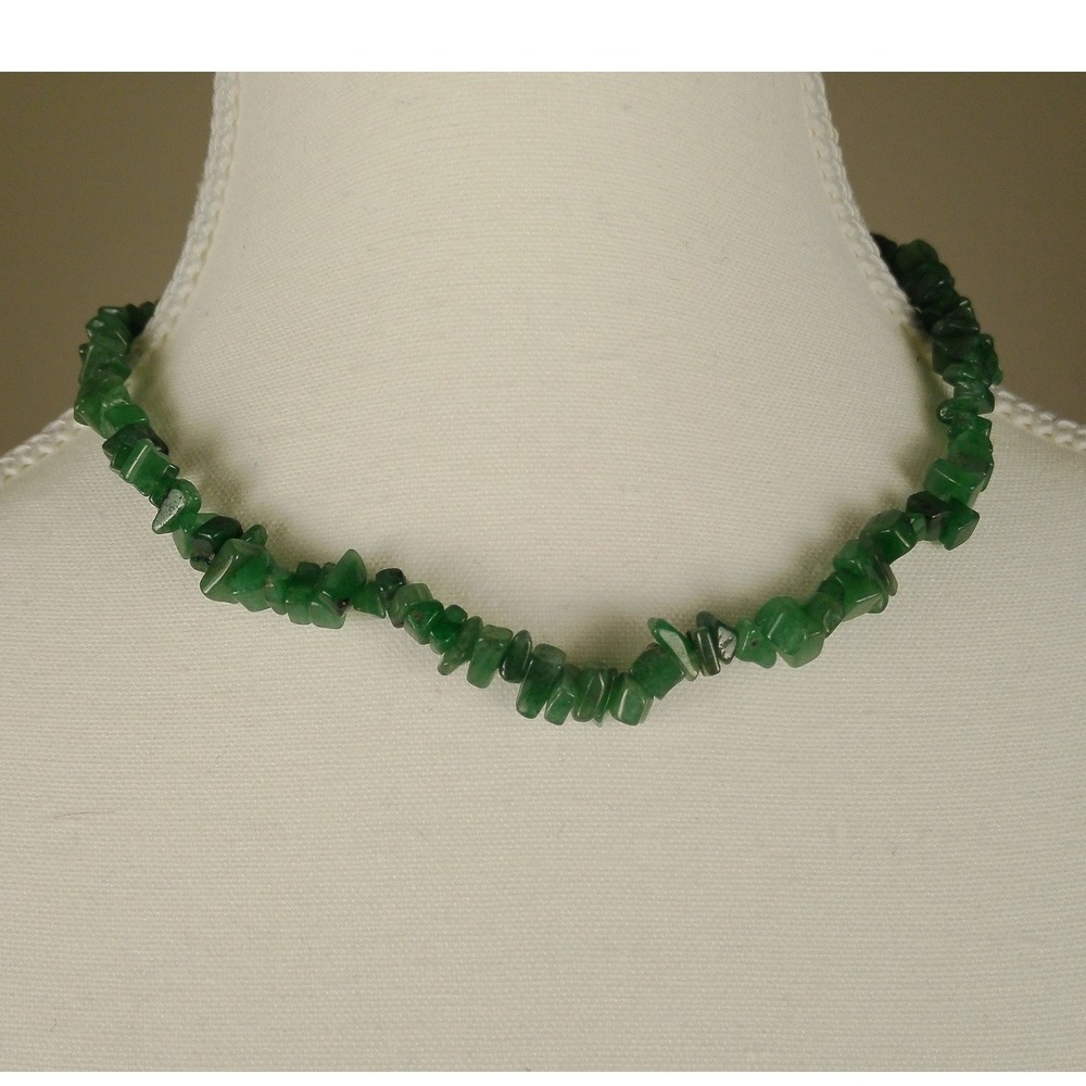 Green Jade Chip Gemstone‎ Necklace Sterling Silver Clasp